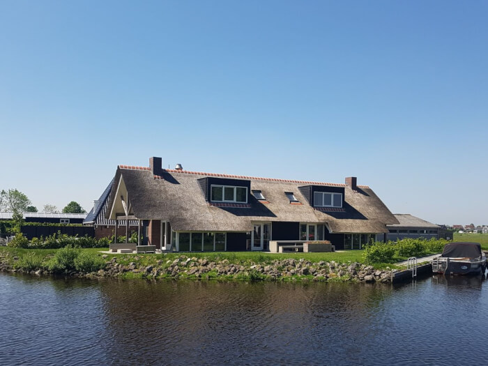 Vakantiehuis in Terkaple (Friesland) voor 16 personen met 8 slaapkamers, foto 1