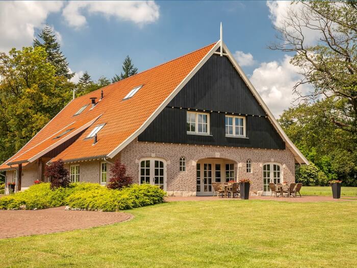 Vakantiehuis in Losser (Overijssel) voor 45 personen met 16 slaapkamers, foto 1