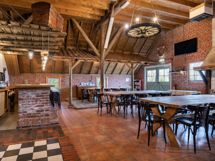 Vakantiehuis in Noordpolderzijl (Groningen) voor 30 personen met 6 slaapkamers, foto 3