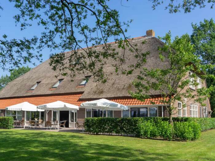 Vakantiehuis in Witteveen (Drenthe) voor 34 personen met 17 slaapkamers, foto 1