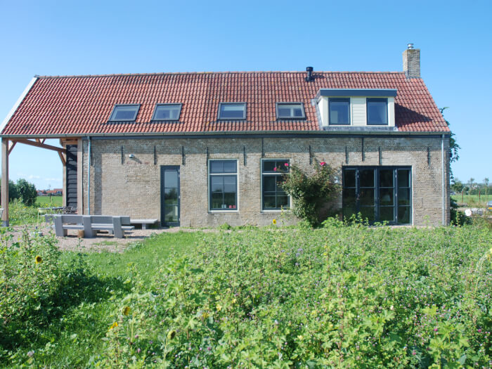 Vakantiehuis in Oostkapelle (Zeeland) voor 10 personen met 5 slaapkamers, foto 1