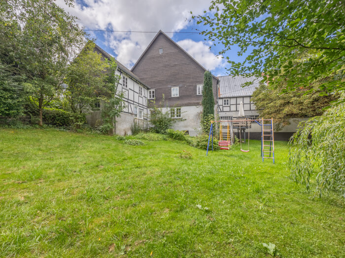Vakantiehuis in Winterberg (Noordrijn-Westfalen) voor 16 personen met 8 slaapkamers, foto 2