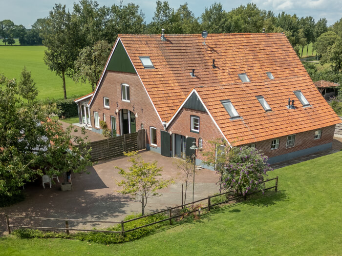 Vakantiehuis in Winterswijk (Gelderland) voor 16 personen met 6 slaapkamers, foto 1