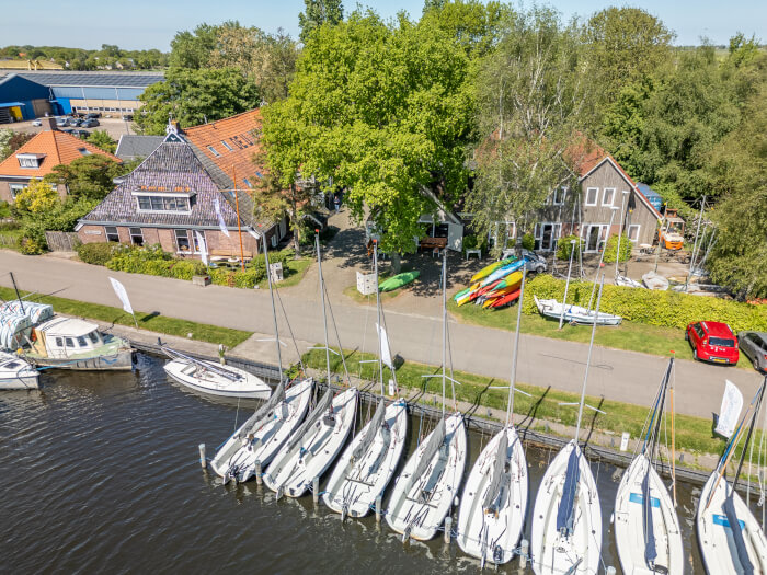 Vakantiehuis in Balk (Friesland) voor 32 personen met 6 slaapkamers, foto 1