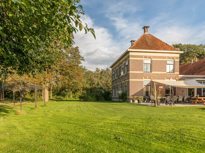 Vakantiehuis in Winterswijk (Gelderland) voor 22 personen met 9 slaapkamers, foto 1
