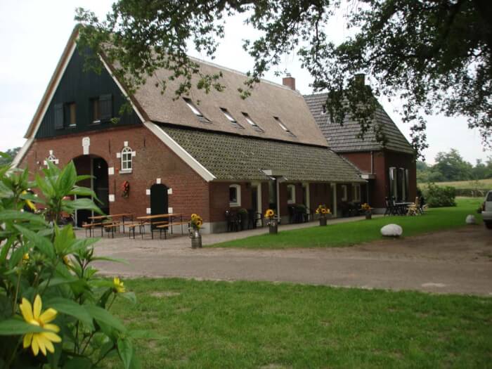 Vakantiehuis in Markelo (Overijssel) voor 24 personen met 11 slaapkamers, foto 1