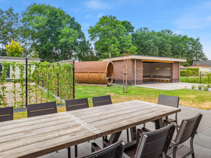 Vakantiehuis in Hensbroek (Noord-Holland) voor 20 personen met 5 slaapkamers, foto 1