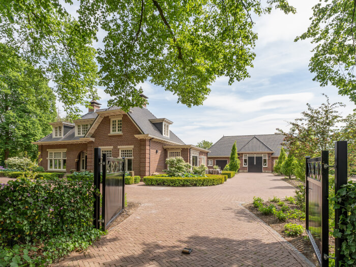 Vakantiehuis in Denekamp (Overijssel) voor 14 personen met 5 slaapkamers, foto 1
