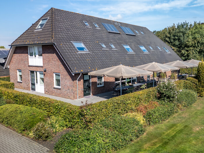 Vakantiehuis in Giethoorn (Overijssel) voor 22 personen met 8 slaapkamers, foto 1