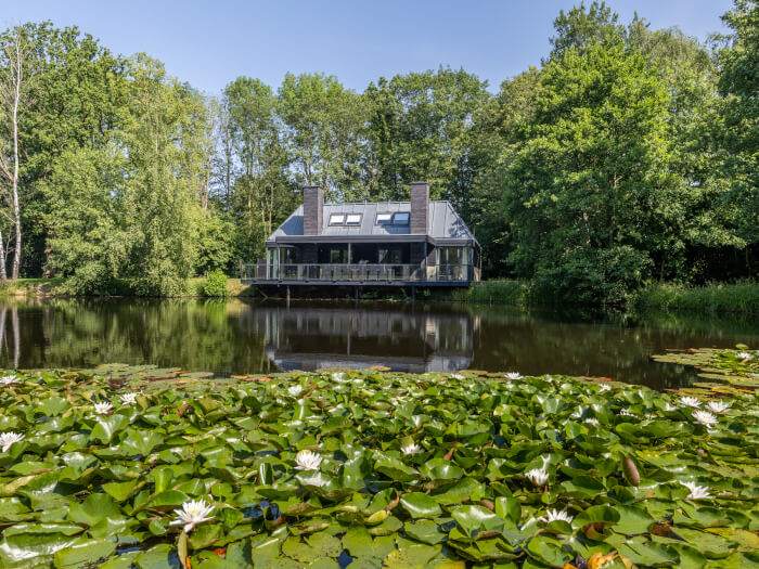 Vakantiehuis in Denekamp (Overijssel) voor 12 personen met 6 slaapkamers, foto 1