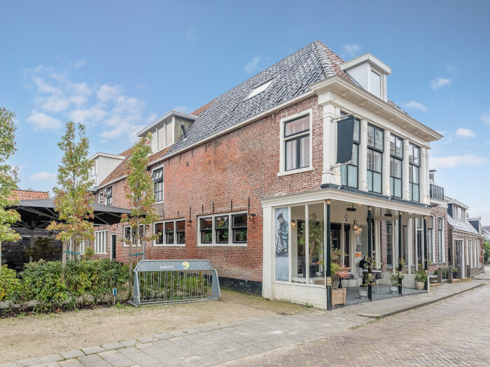 Vakantiehuis in Holwerd (Friesland) voor 17 personen met 7 slaapkamers, foto 1