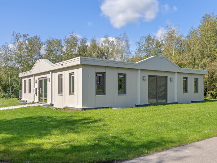 Vakantiehuis in Noordwolde (Friesland) voor 18 personen met 9 slaapkamers, foto 1