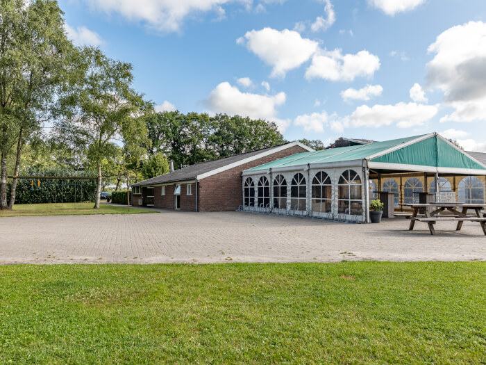 Vakantiehuis in Zwiggelte (Drenthe) voor 36 personen met 2 slaapkamers, foto 1