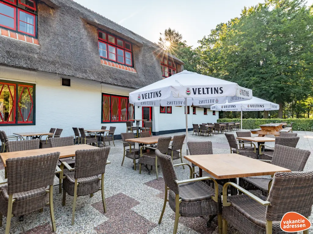 Vakantiehuis in Appelscha (Friesland) voor 30 personen met 14 slaapkamers, foto 2
