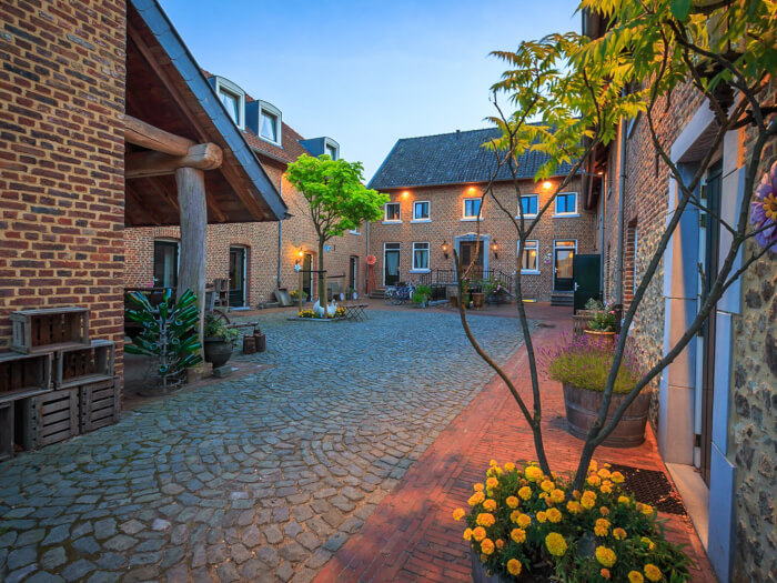 Vakantiehuis in Slenaken (Limburg) voor 60 personen met 23 slaapkamers, foto 1