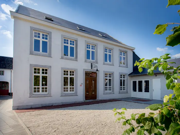 Vakantiehuis in Teuven (Belgisch Limburg) voor 30 personen met 12 slaapkamers, foto 2