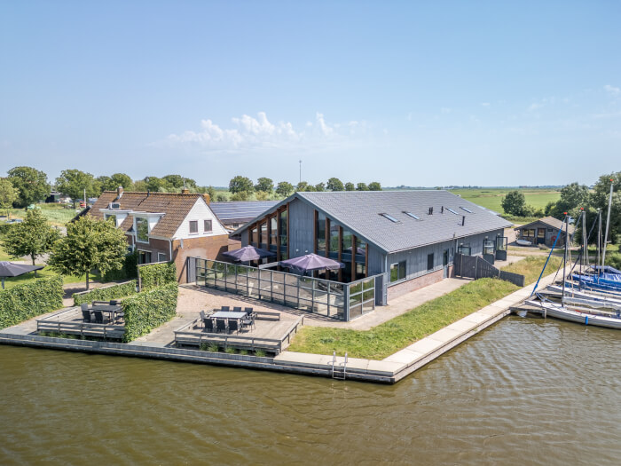 Vakantiehuis in Gaastmeer (Friesland) voor 20 personen met 8 slaapkamers, foto 1