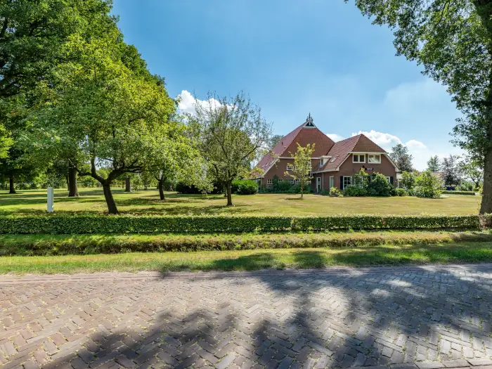 Vakantiehuis in Appelscha (Friesland) voor 50 personen met 9 slaapkamers, foto 1