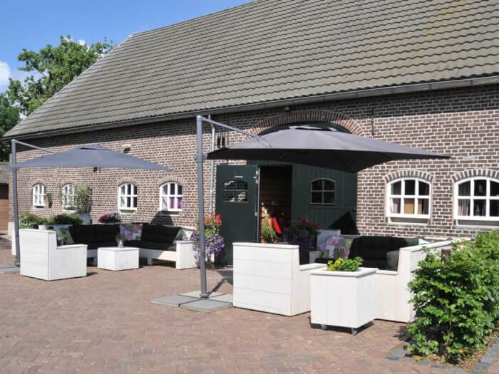 Vakantiehuis in Lierop (Noord-Brabant) voor 28 personen met 14 slaapkamers, foto 2