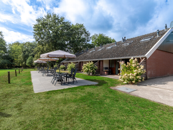 Vakantiehuis in Hezingen (Overijssel) voor 12 personen met 6 slaapkamers, foto 1