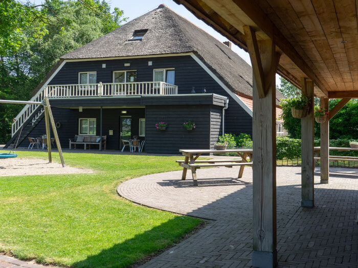 Vakantiehuis in Witteveen (Drenthe) voor 34 personen met 17 slaapkamers, foto 1