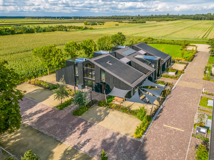 Vakantiehuis in Bergeijk (Noord-Brabant) voor 46 personen met 24 slaapkamers, foto 2