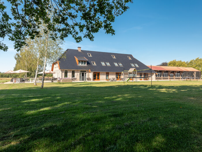 Vakantiehuis in Ommen (Overijssel) voor 36 personen met 16 slaapkamers, foto 1