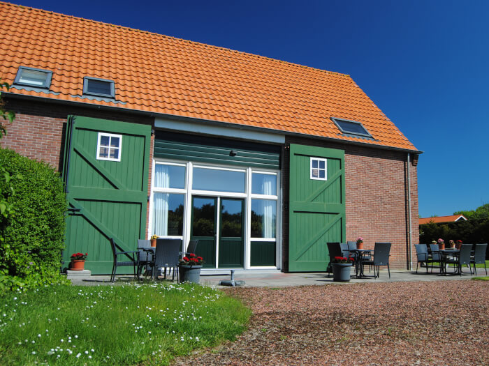 Vakantiehuis in Oostkapelle (Zeeland) voor 12 personen met 5 slaapkamers, foto 1