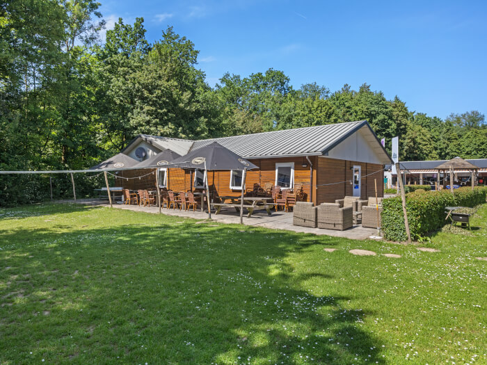 Vakantiehuis in Kraggenburg (Flevoland) voor 25 personen met 8 slaapkamers, foto 1