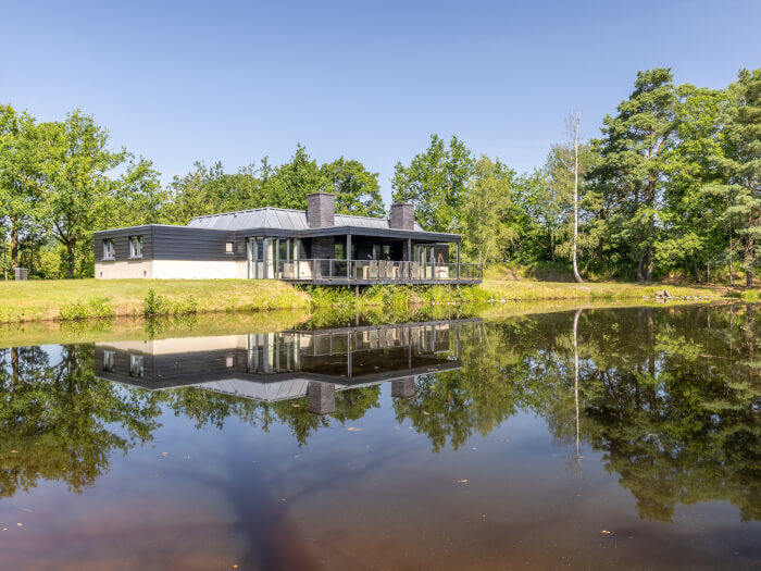 Vakantiehuis in Denekamp (Overijssel) voor 24 personen met 12 slaapkamers, foto 1