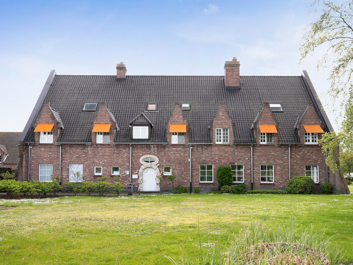 Vakantiehuis in Zelzate (Oost-Vlaanderen) voor 53 personen met 26 slaapkamers, foto 2
