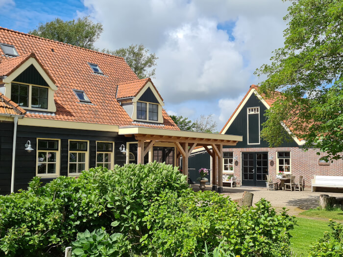 Vakantiehuis in Oudesluis (Noord-Holland) voor 22 personen met 11 slaapkamers, foto 1