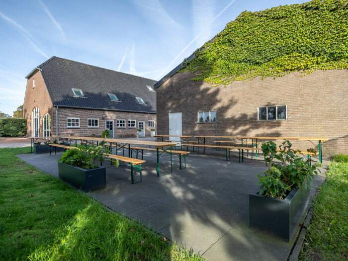 Vakantiehuis in Oosterhout (Noord-Brabant) voor 16 personen met 6 slaapkamers, foto 1